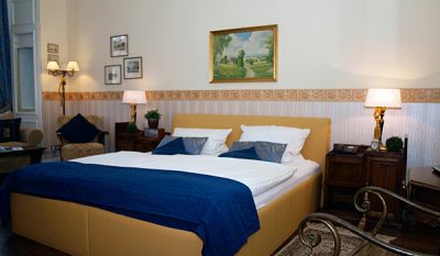 Hotel-Pension am Rüdesheimer Platz in Berlin Wilmersdorf